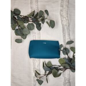 La Mer Makeup Pouch in Blue